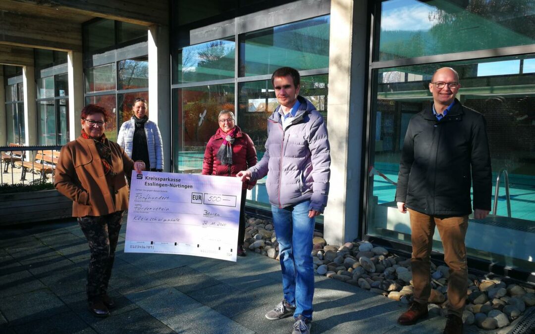 Teilen wie der Heilige Sankt Martin – 500 € für die Kleinschwimmhalle