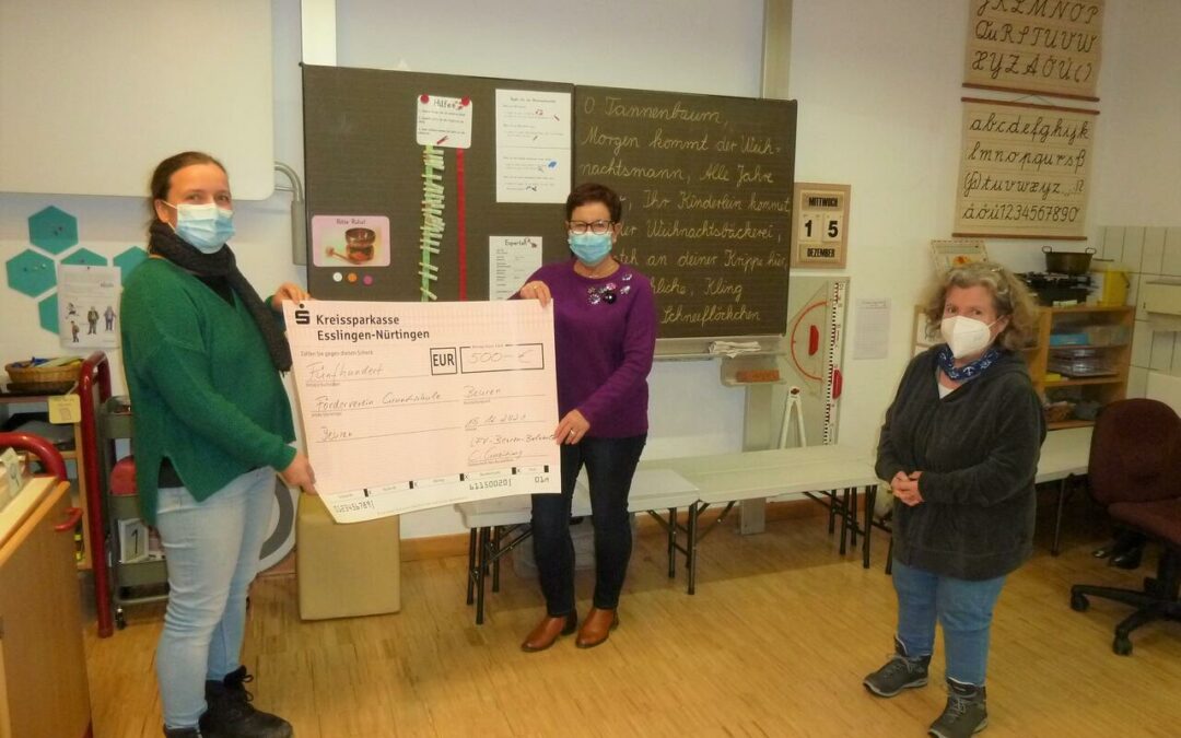 Scheckübergabe an den Förderverein der Grundschule Beuren